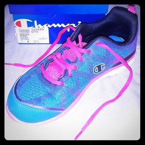 Girls Champion shoes